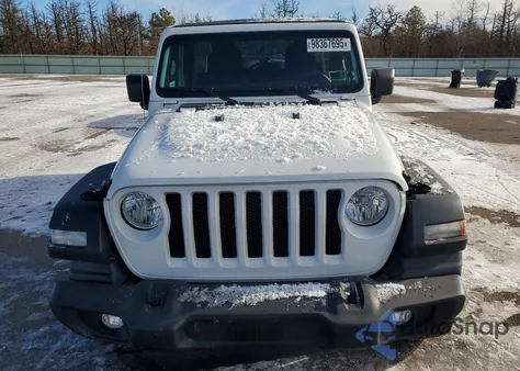 2021 Jeep Wrangler Unlimited Sport z USA, uszkodzony, nr VIN 1C4HJXDG8MW759594